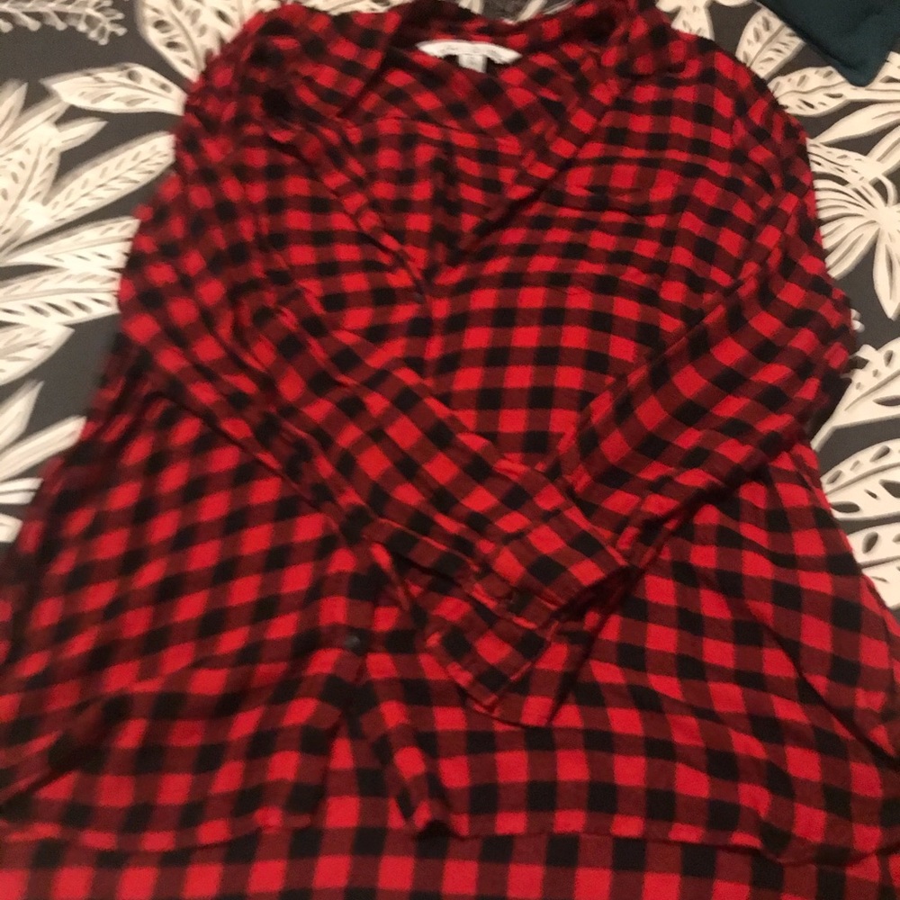 EUC Old Navy plaid button down